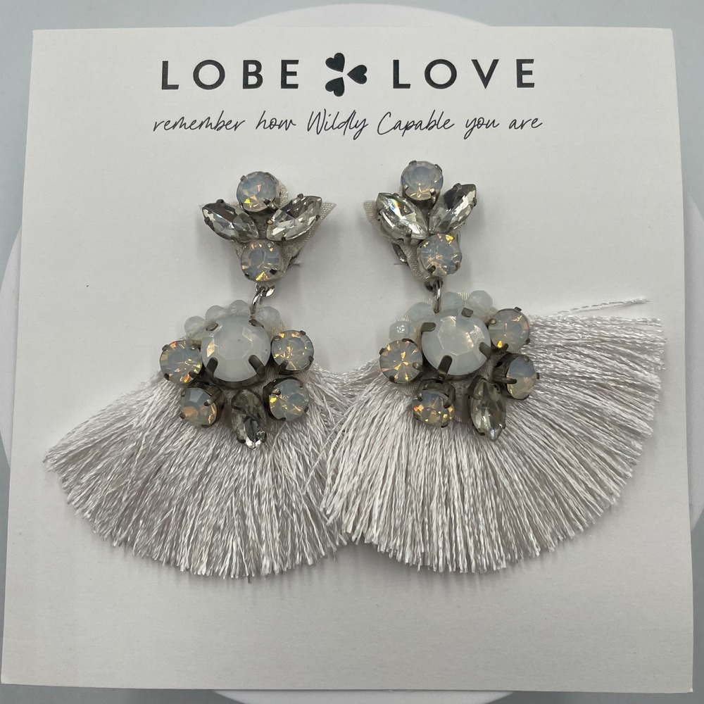 VTG Y2K White Opal Statement Tassel Earrings Iridescent Rhinestone Fringe Drop